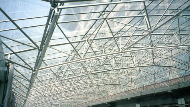 兴化网架公司的黑色压型钢板的吊装步履有哪些